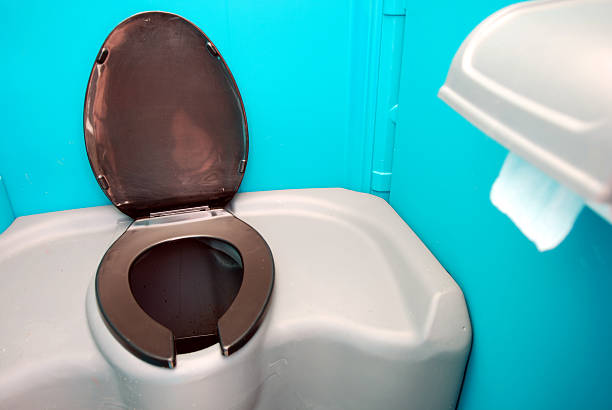 Best Sanitation services for porta potties  in Kewanee, IL
