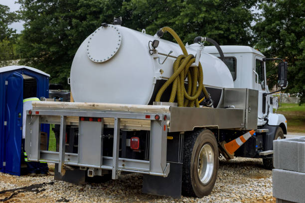 Best Porta potty rental near me  in Kewanee, IL